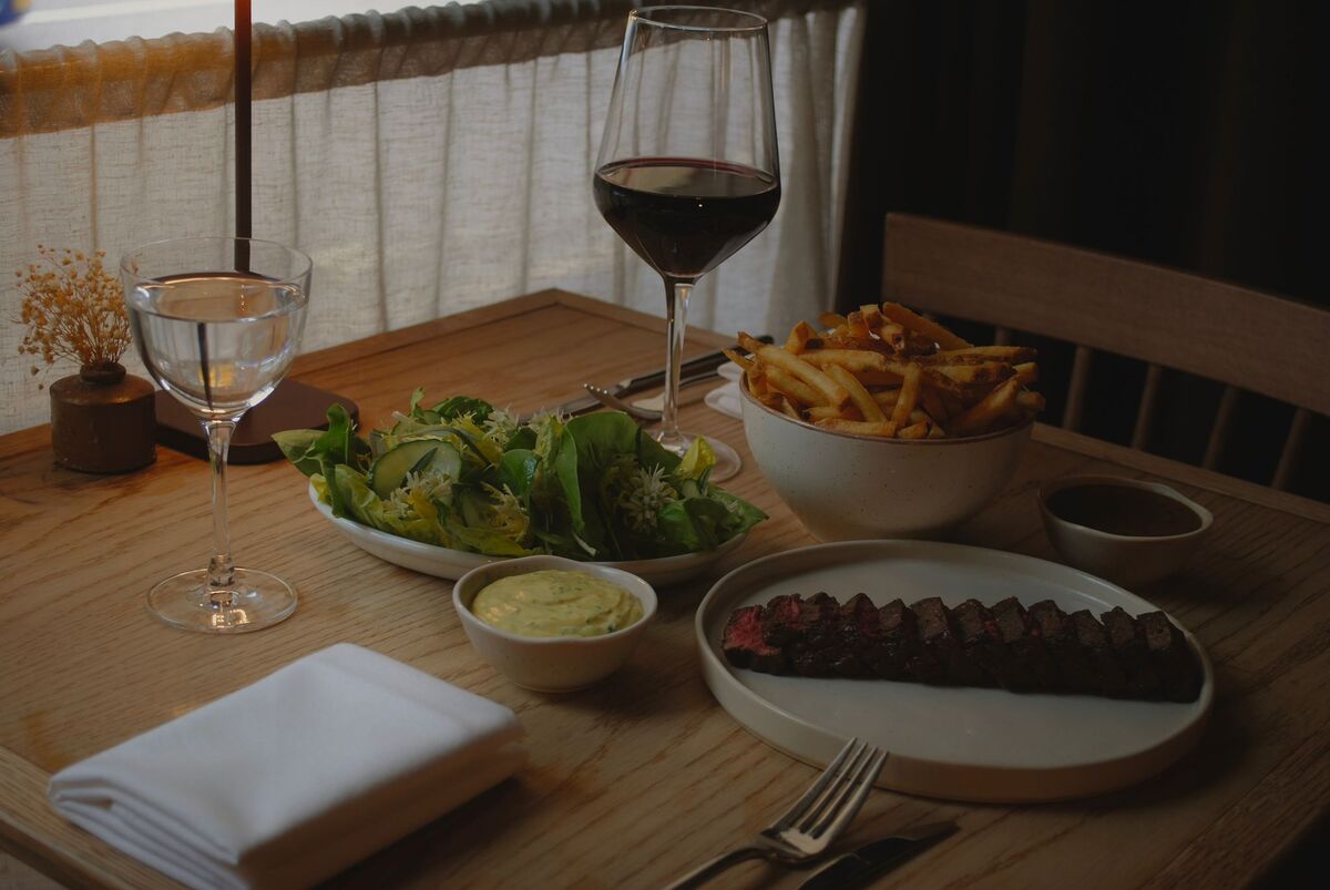 Sunday Lunch, Volume 1 at Hazéls St Albans